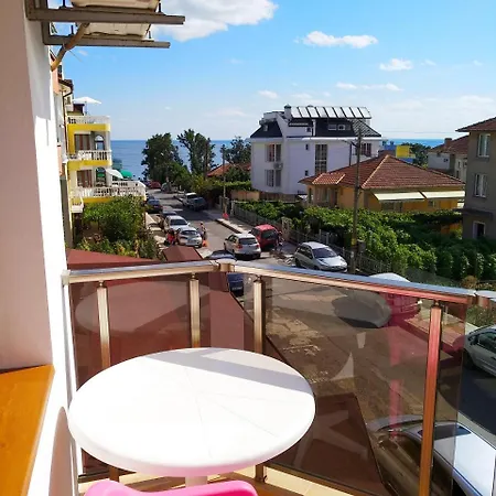 Pensión Diana Self Check-in Kiten (Burgas)